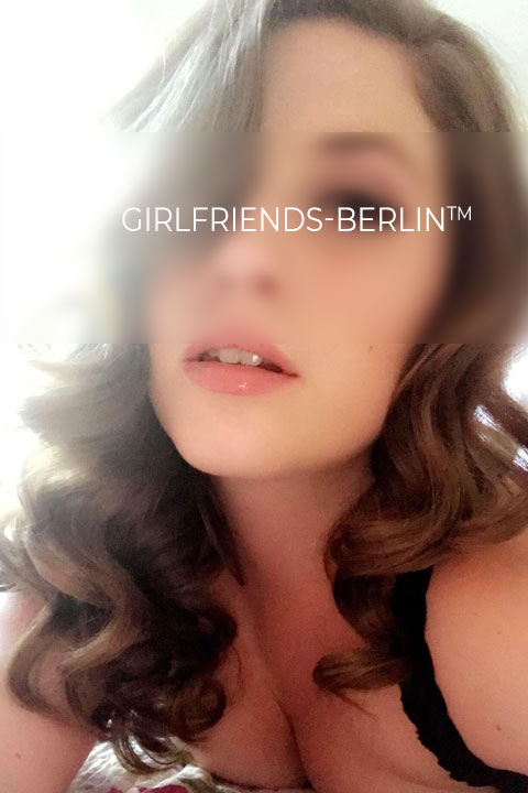 Escortmodel Charlotte 4- Girlfriends-berlin.de